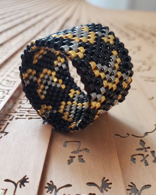 DRAGON SCALE BEADED RING