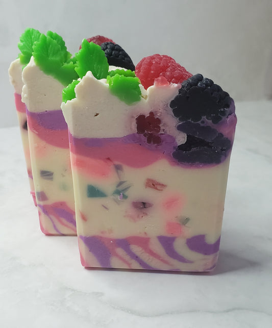 BLACK RASPBERRY VANILLA HANDMADE SOAP BAR